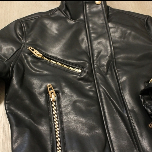 𝅺Blank NYC faux leather jacket - Picture 2 of 10